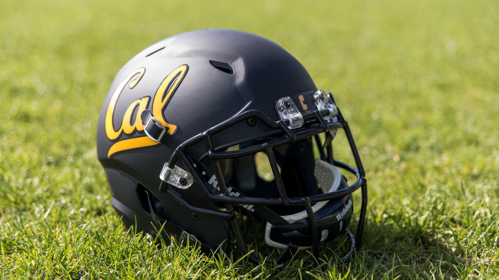 Kevin Jennings breaks SMU's TD passing record as No. 23 Mustangs beat Cal 59-20 — CBS Bay Area (KPIX), Fort Worth Technology news