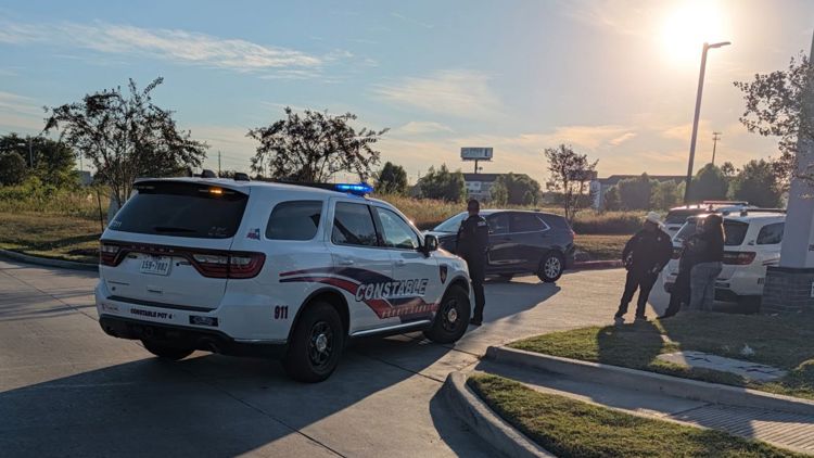 15-year-old riding electric scooter involved in crash near FM 1960, deputies say — KHOU 11 (Houston), Fort Worth Community news