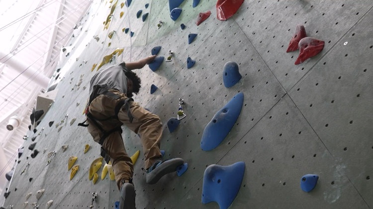 Plano-based rock climbing program helps people of any ability reach new heights — WFAA (Dallas-Fort Worth), Fort Worth Community news