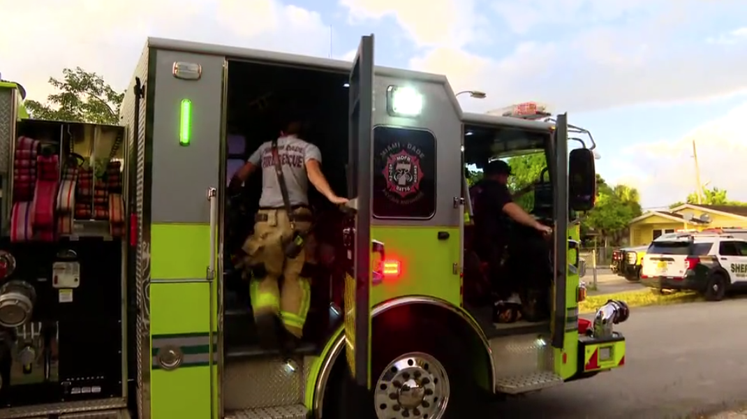 Northwest Miami-Dade man hospitalized after reportedly being set on fire — WSVN 7 Miami-Dade